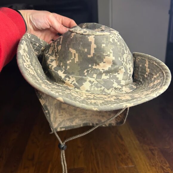 hat - Picture 3 of 3